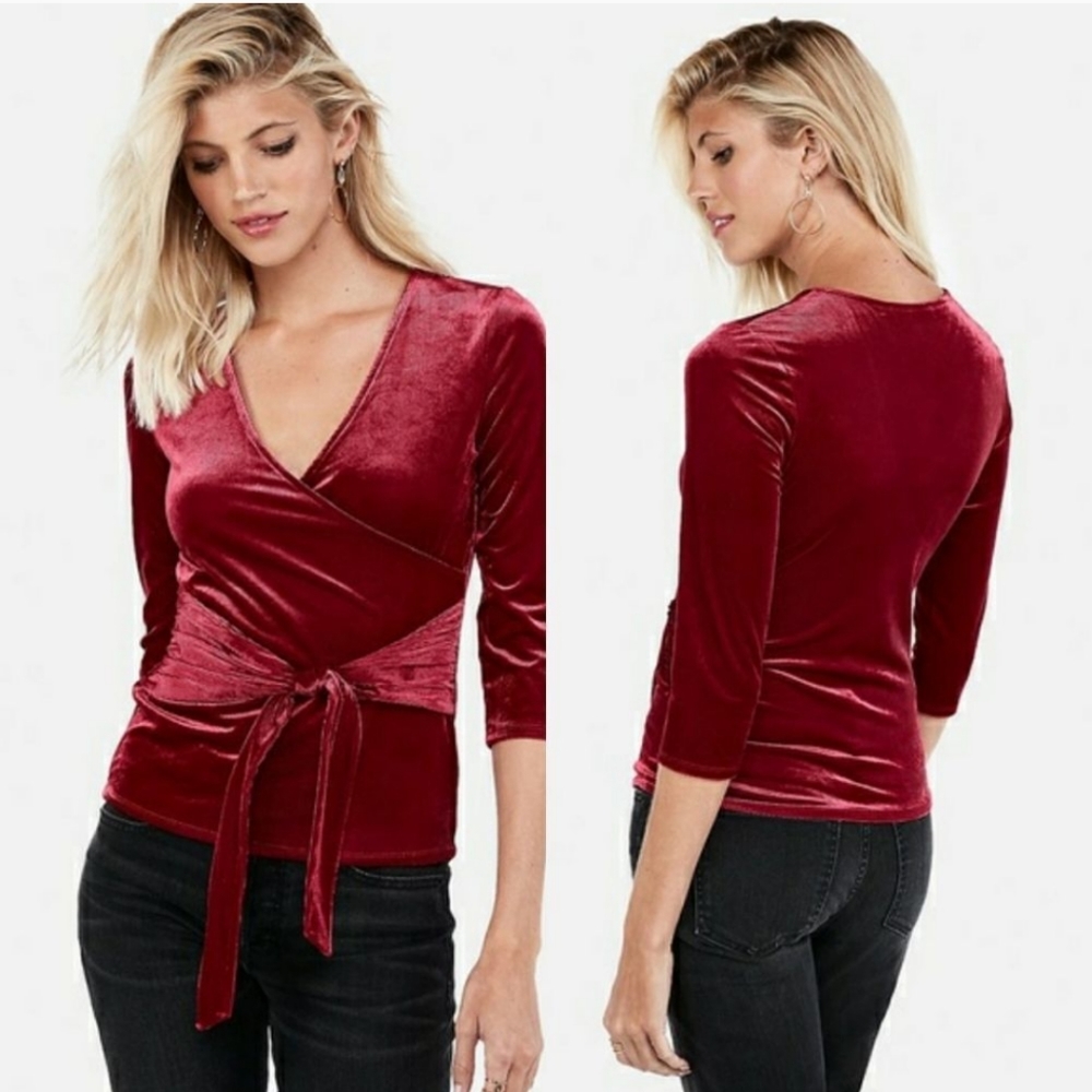 Express velvet ribbed red top with v neck and tie in the front. Size large